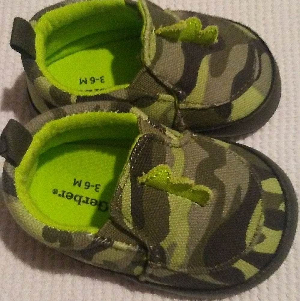 Camo Shoes 3-6 month